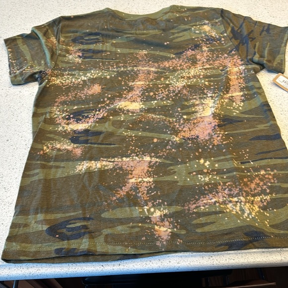 Alternative | camo Babe tee. Super soft - Picture 3 of 6